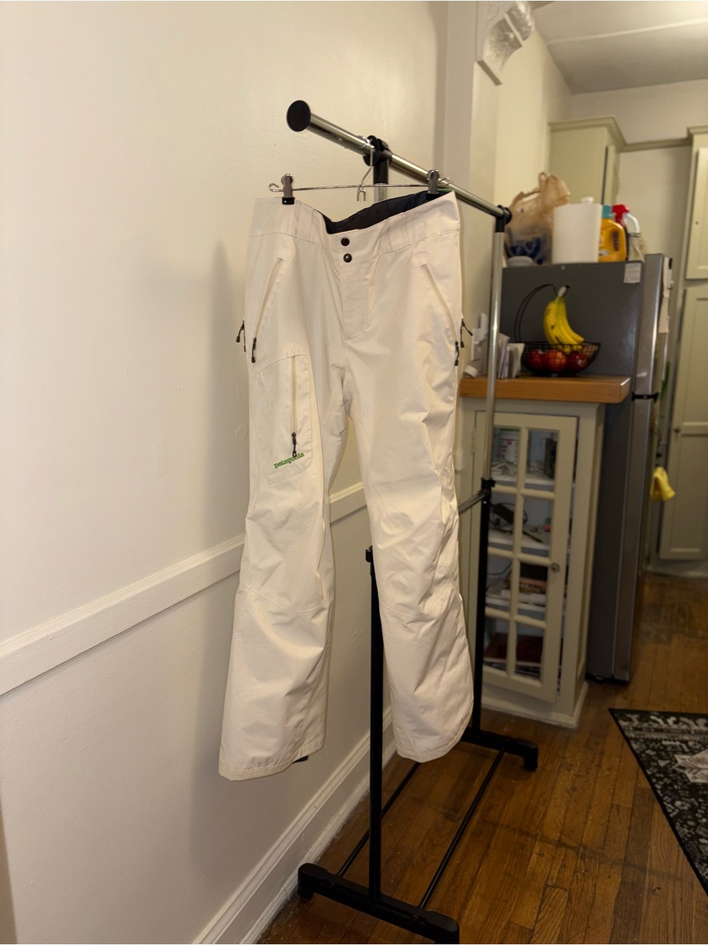 Patagonia Women's Off-White Straight-Leg Snow Pants